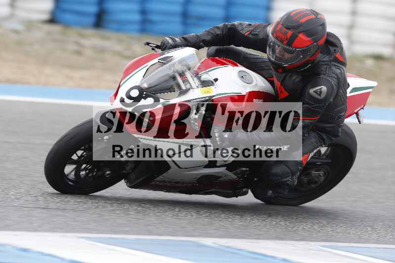 /02 28.-31.01.2025 Moto Center Thun Jerez/gruen-green/92